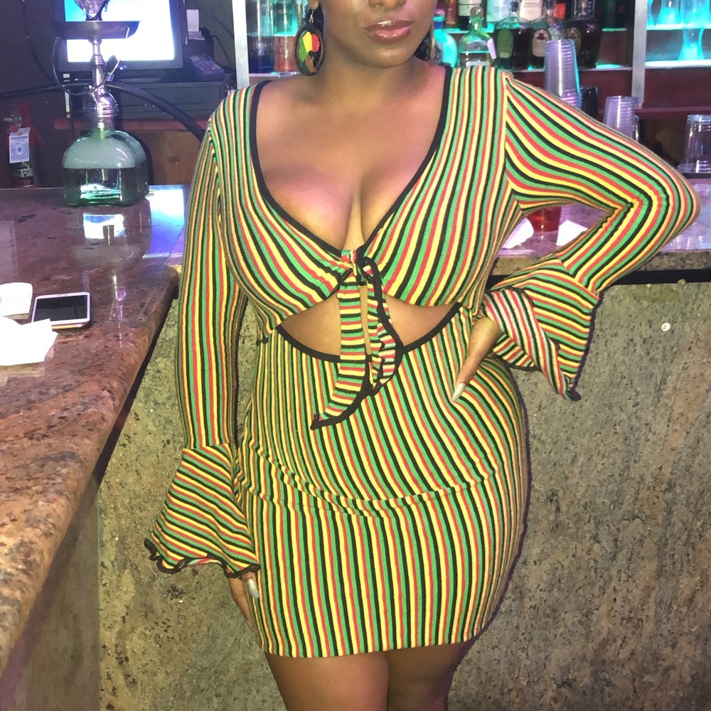 Colored Rasta Mini Dress with Flared Sleeves
